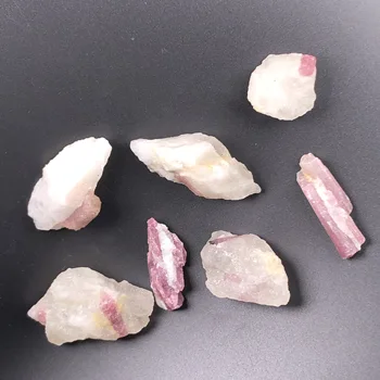 7pcs Gražus Natūralus Rožinis Turmalinas Mineralinių Kristalų Asociacijos Šiurkštus Akmens Pavyzdys Crystal Rock Akmenys Originalus) Mineraliniai