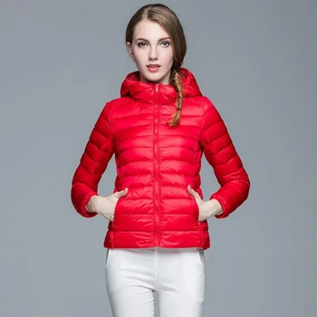 2020 m. Rudens ir žiemos naujas lengvas žemyn paltai moterims trumpas gobtuvu slim fit didelio užsienio prekybos pūkinė striukė