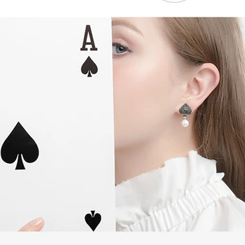 Moterų Nuotakos Vestuvių Pokerio Riteris Širdies Karoliai Stud Auskarai Papuošalai Nustatyti Alice Raudona Karalienė 925 Sterlingas Sidabro Cirkonis Vestuvių Rinkinys