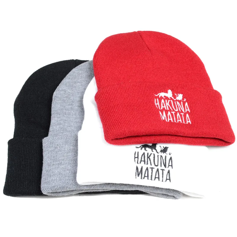 Vyrai Juokinga Kepuraitė Liūtas Karalius Megzti skrybėlę Žiemą Šiltas Moterų Megztus Skrybėlę Hakuna Matata Kietas Juoda Skullies Siuvinėjimo hip-hop bžūp
