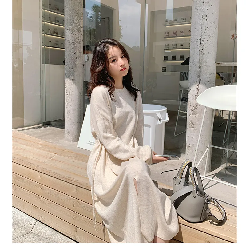 2021 M. Pavasarį Megzti Korėjos Moteriškas Elegantiškas Raišteliu Minkštas Tingus Moterų Boutique Kokybės Creme Kietas Suknelė