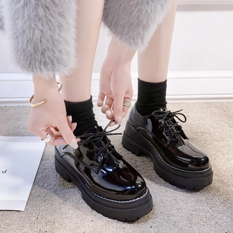 2020 m. rudenį naujų Britų stiliaus mažas odos batai moterims smulkmena storio-soled studentų mokasīni, Japonijos vieną batai moters batai