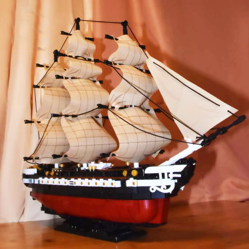 Idėja serijos Piratų burlaivis Blokai Senų Ironsides Valtis USS Konstitucijos laivo Plytų Statybos Žaislai Kalėdų Dovana