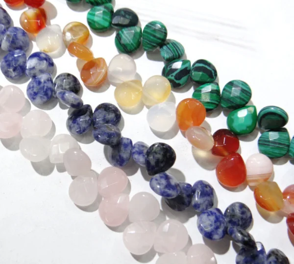 Natūralaus akmens agates Opalite krištolas briaunuotas Vandens Lašo formos Pusgaminiai String granulių, 