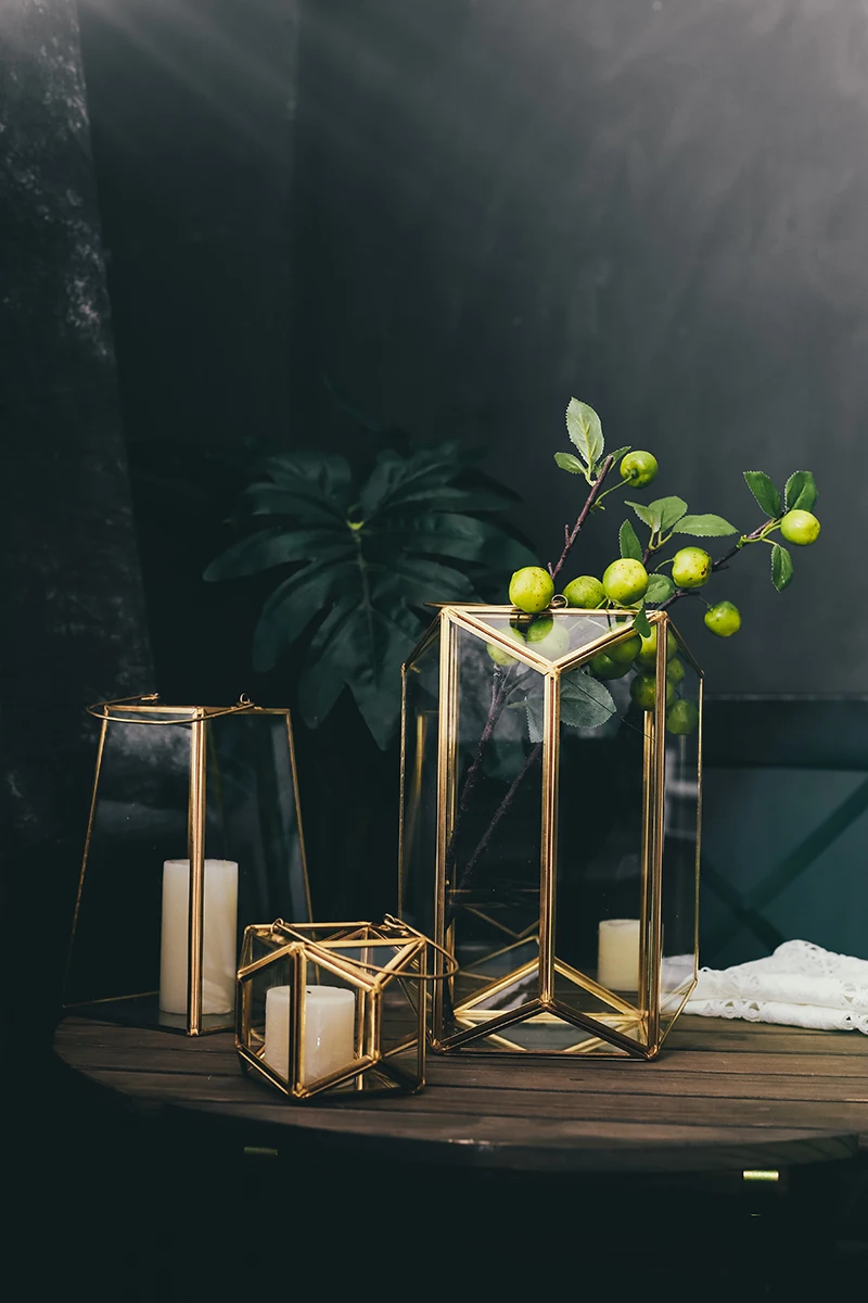 Tiesioginis pardavimas naujų retro vario rėmo geometrijos trapecijos formos stiklo gėlių kambarį nešiojamų žvakidė vestuvių dekoravimas saugojimo dėžutė